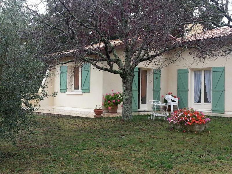 Gite de La Cheneraie Montpezat-de-Quercy Esterno foto